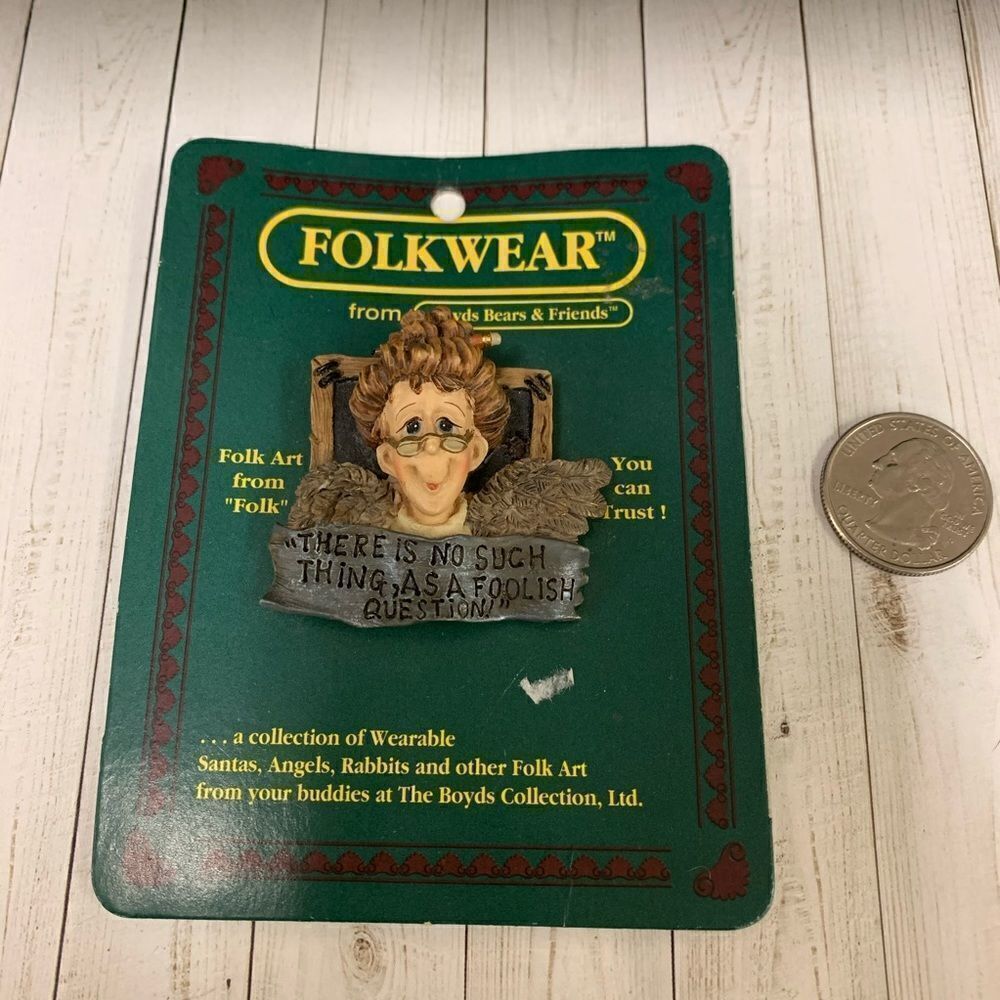 Folk Wear Teachers Pin‎